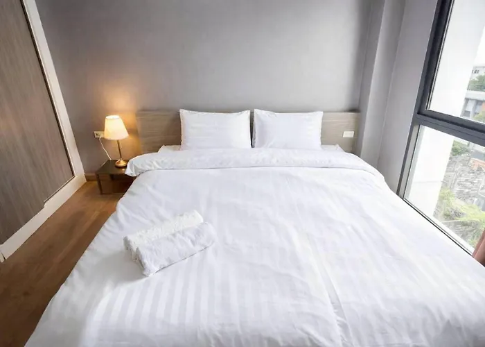 Apartment Modern 1br Rooftop Pool 300m To Bts Nana Sukhumvit *