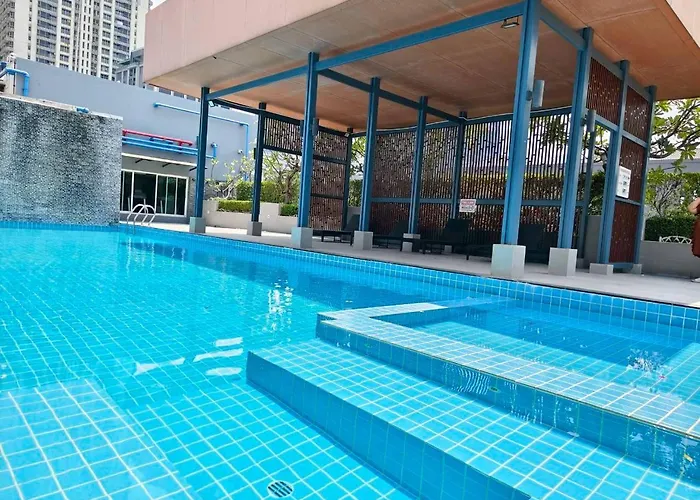 Apartment Modern 1br Rooftop Pool 300m To Bts Nana Sukhumvit *