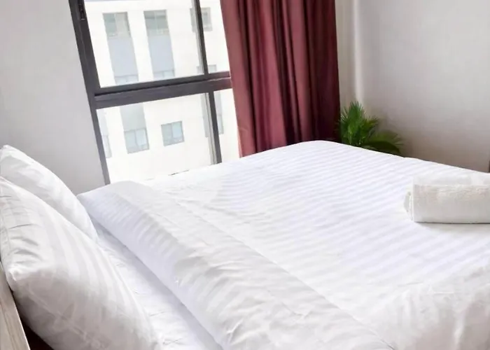 Apartment Modern 1br Rooftop Pool 300m To Bts Nana Sukhumvit *